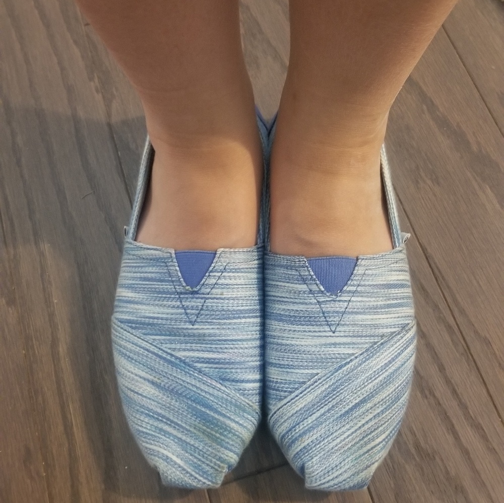 Tom's shoes for women